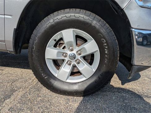 Used 2024 RAM 1500 Classic SLT image 10