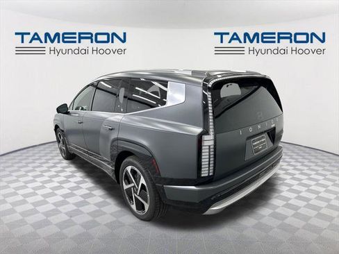 New 2026 Hyundai Ioniq 9 Limited image 3