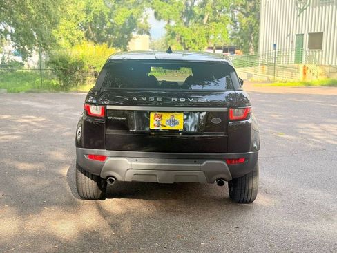 Used 2018 Land Rover Range Rover Evoque SE AWD/4WD image 6