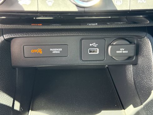 Used 2023 Honda Civic Sport image 28
