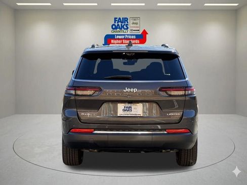 New 2025 Jeep Grand Cherokee L Limited w/ Luxury Tech Group II AWD/4WD image 7