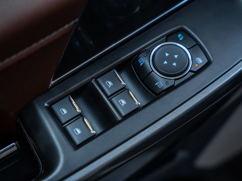 Certified 2023 Ford F150 Lariat w/ Equipment Group 502A High image 48