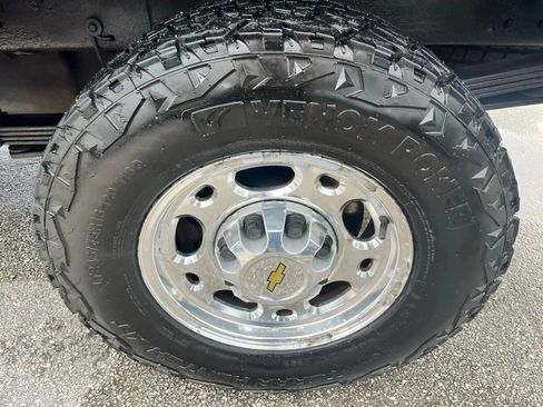 Used 2008 Chevrolet Silverado 2500 LT w/ 2LT Convenience Package image 22