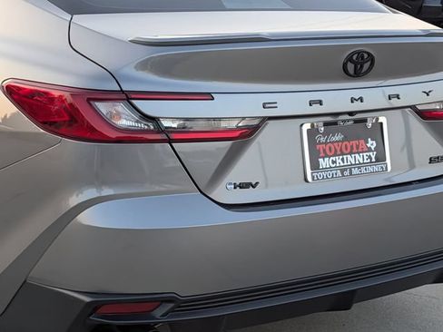 Used 2026 Toyota Camry SE FWD image 8