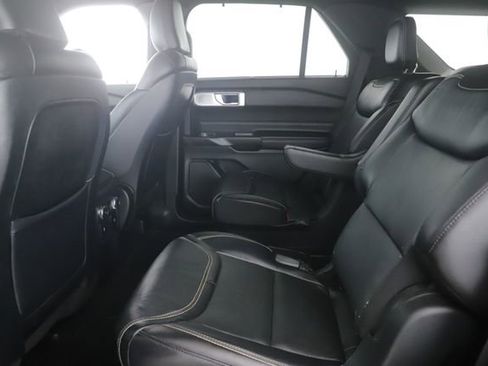 Used 2020 Ford Explorer ST w/ ST Street Pack image 28