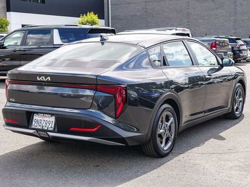 Certified 2025 Kia K4 FWD image 9