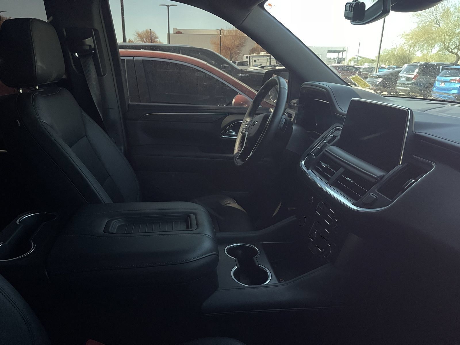 Certified 2023 Chevrolet Tahoe Z71 w/ Luxury Package AWD/4WD image 6