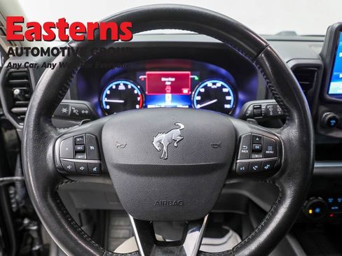 Used 2023 Ford Bronco Sport Badlands image 10