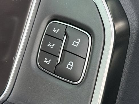 New 2026 Ford F250 Platinum AWD/4WD image 22
