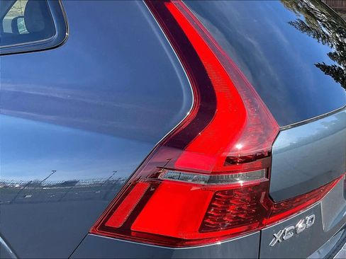 New 2026 Volvo XC60 T8 Ultra w/ Protection Package Premier image 25