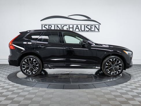 New 2026 Volvo XC60 T8 Ultra w/ Protection Package Premier image 4