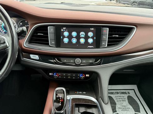 Used 2019 Buick Enclave Avenir w/ Avenir Technology Package image 17