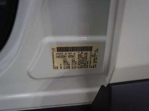 Used 2023 Nissan Rogue SV w/ SV Premium B Package image 25