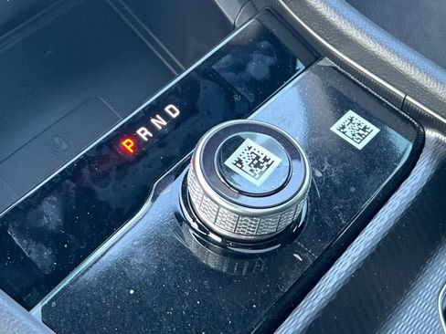 New 2025 Jeep Grand Cherokee Altitude image 19