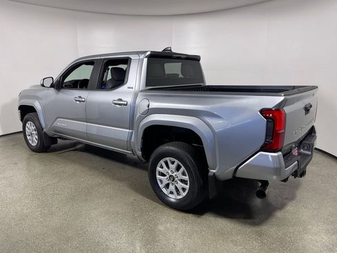 New 2026 Toyota Tacoma SR5 RWD image 5