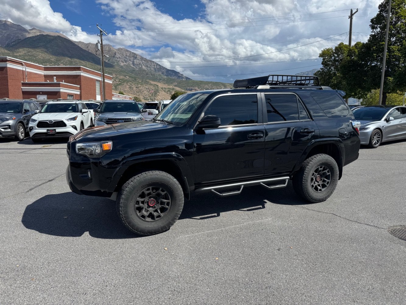 Used 2021 Toyota 4Runner Trail Special Edition AWD/4WD image 1