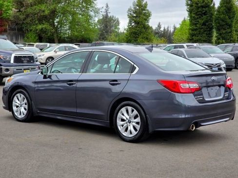 Used 2016 Subaru Legacy 2.5i Premium AWD/4WD image 5