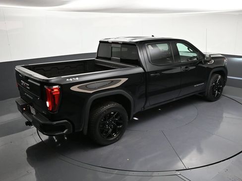 Used 2023 GMC Sierra 1500 SLT w/ SLT Premium Plus Package AWD/4WD image 19