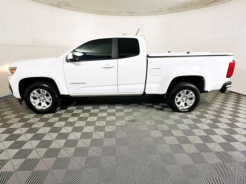 Used 2022 Chevrolet Colorado LT w/ Fleet Safety Package image 6