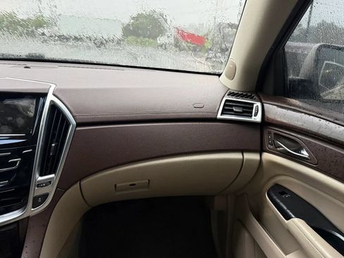 Used 2014 Cadillac SRX Luxury FWD image 18