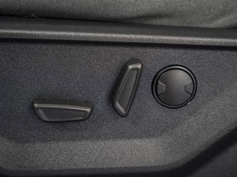 Certified 2023 Ford F150 XLT w/ Equipment Group 302A High image 39