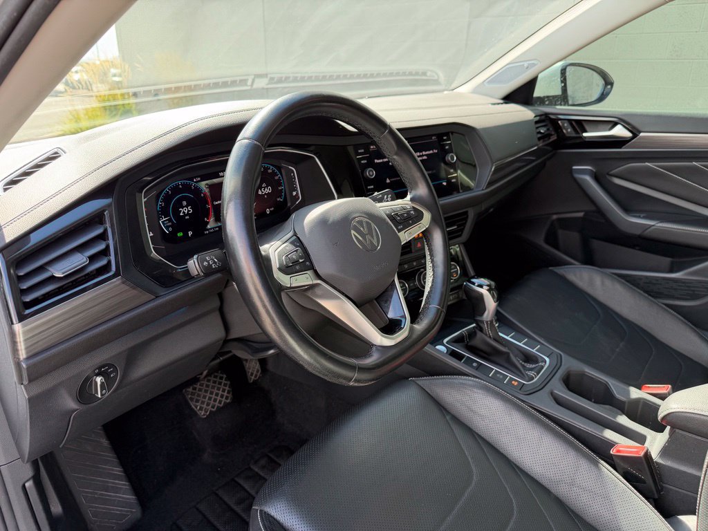 Used 2023 Volkswagen Jetta SEL FWD image 21