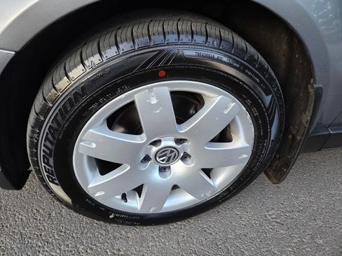Used 2004 Volkswagen Passat GLS FWD image 21