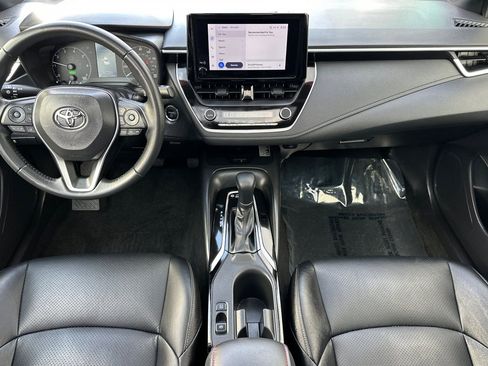 Used 2024 Toyota Corolla SE w/ SE Package FWD image 14