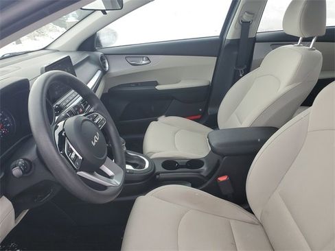 Certified 2023 Kia Forte LXS w/ LXS Technology Package image 14
