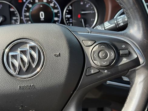 Used 2018 Buick Enclave Avenir w/ Avenir Technology Package image 16