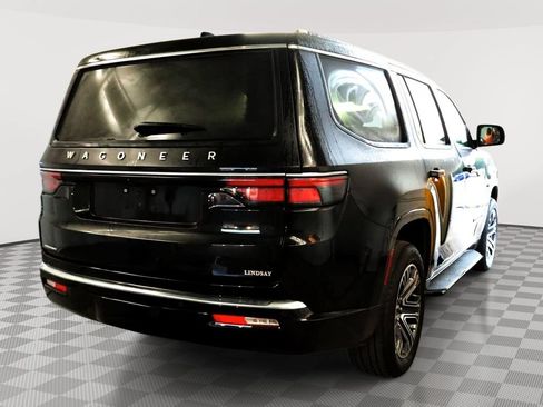 Used 2023 Jeep Wagoneer 4WD w/ Premium Group I image 3