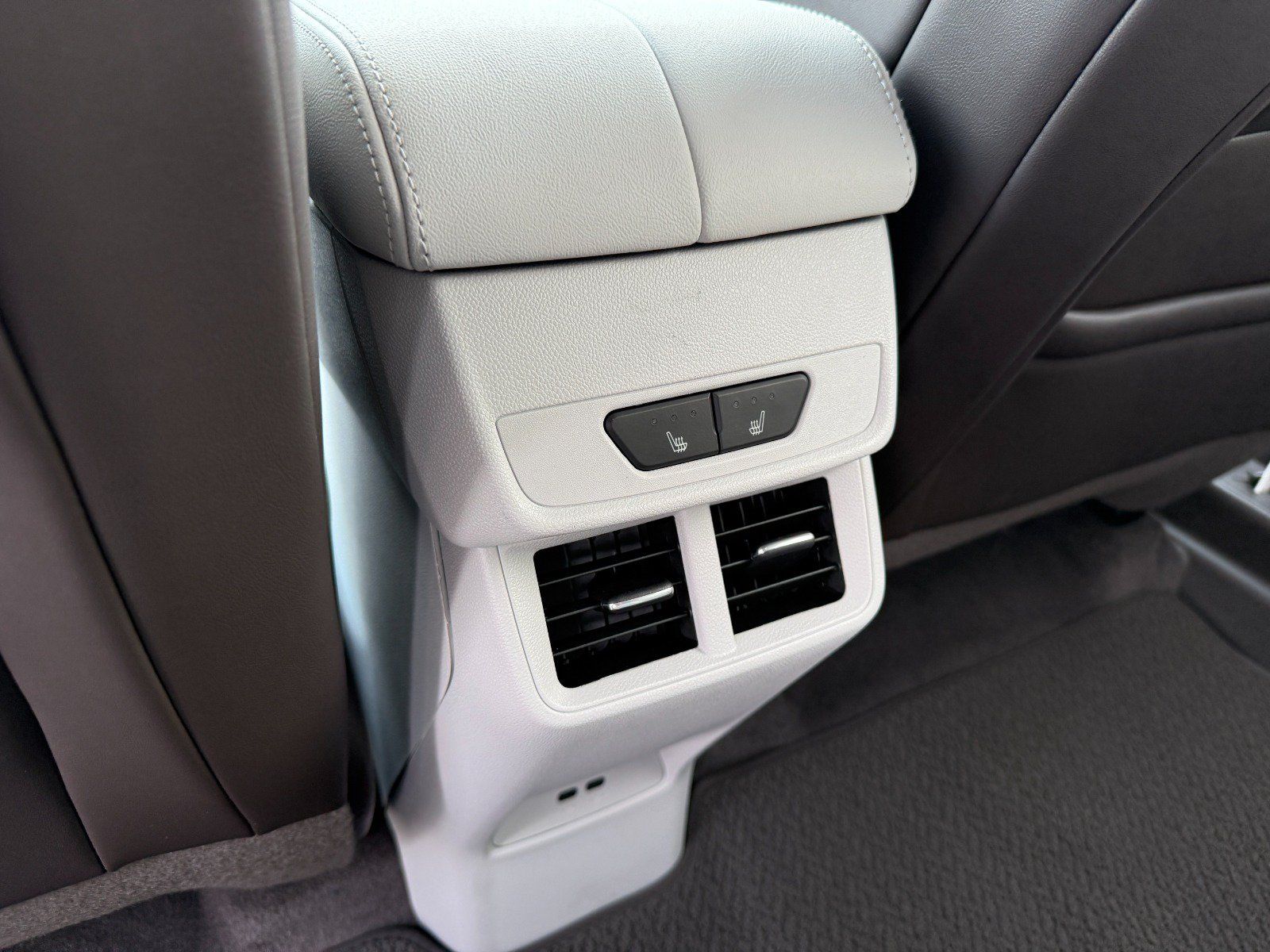 New 2027 GMC Terrain Denali AWD/4WD image 19