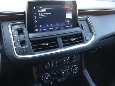 Used 2023 Chevrolet Tahoe High Country w/ LPO, Illumination Package RWD image 8