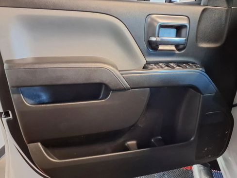 Used 2018 Chevrolet Silverado 2500 W/T w/ WT Fleet Convenience Package AWD/4WD image 17