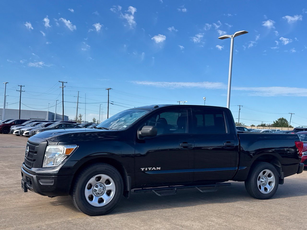 Used 2021 Nissan Titan S w/ S Utility Package RWD image 14