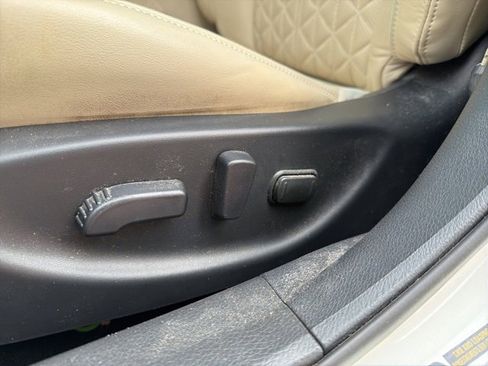 Used 2017 Nissan Maxima Platinum w/ Medallion Package image 10