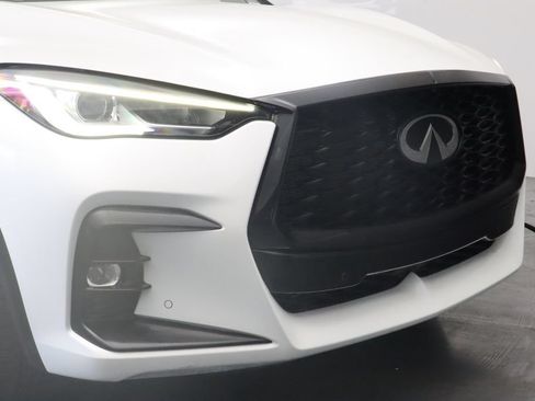 Used 2023 INFINITI QX50 Sport AWD/4WD image 9