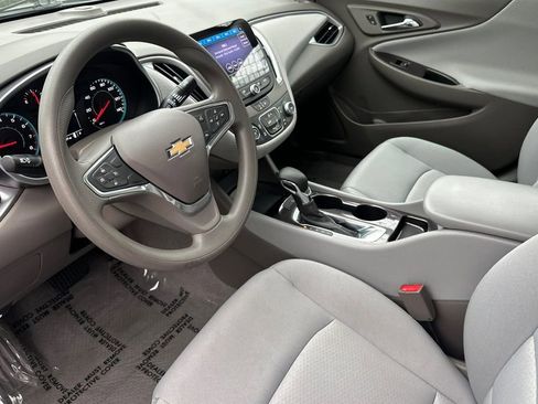 Used 2021 Chevrolet Malibu LS image 12