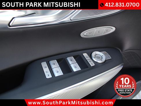 Used 2023 Genesis GV70 2.5T w/ Sport Prestige Package AWD/4WD image 19