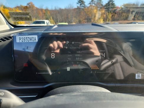 New 2026 Kia Sportage EX w/ EX Panorama Roof Package image 14