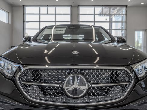 Used 2026 Mercedes-Benz E 350 Sedan image 23