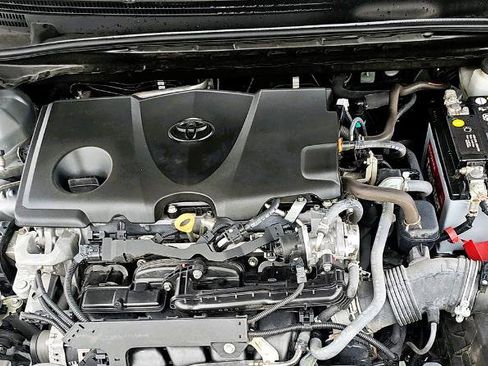 Used 2021 Toyota Camry LE w/ Carpet Mat Package (TMS) image 11