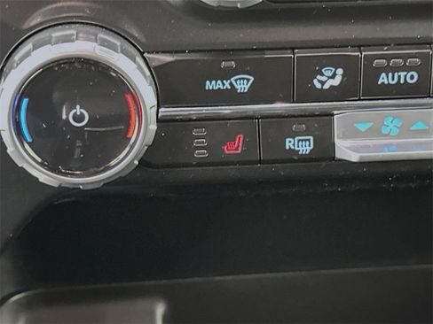 Used 2023 Ford F150 XLT image 21