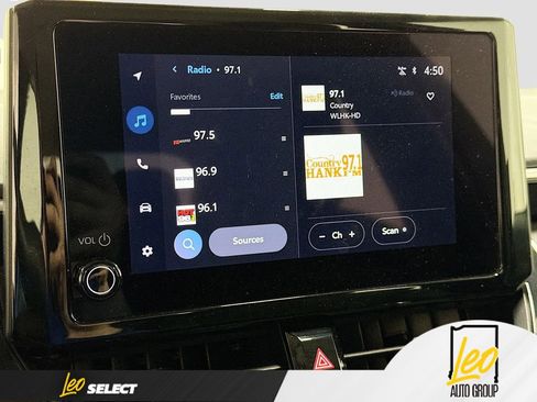 Used 2024 Toyota Corolla LE FWD image 15