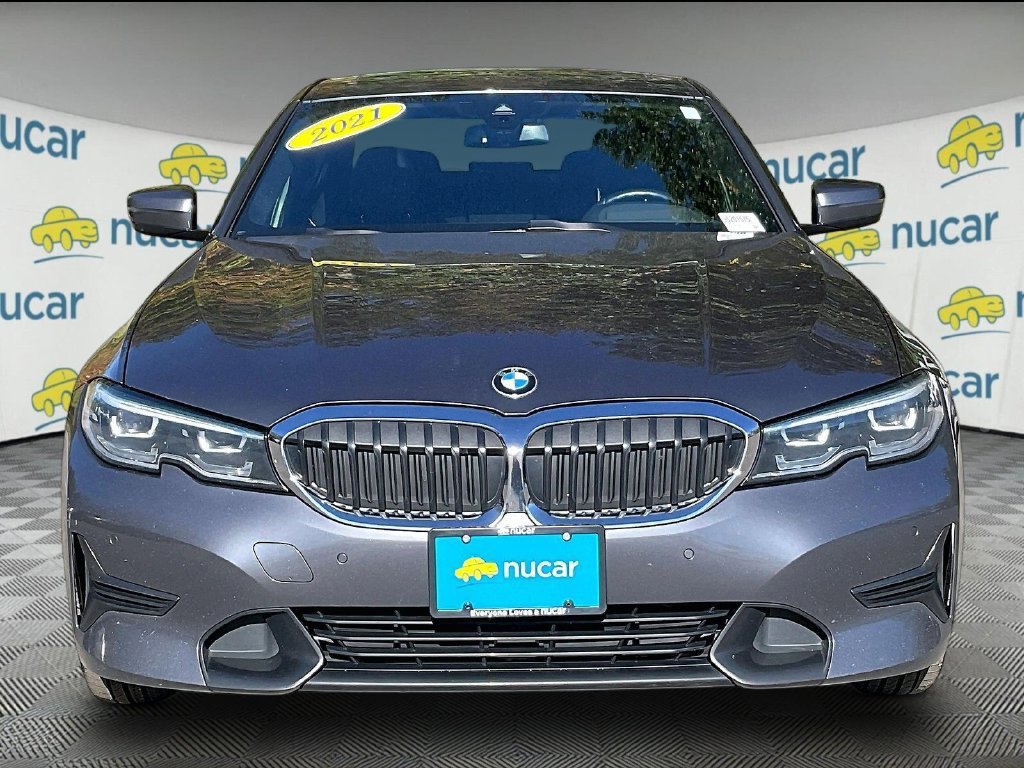Used 2021 BMW 330i xDrive Sedan w/ Premium Package AWD/4WD image 2