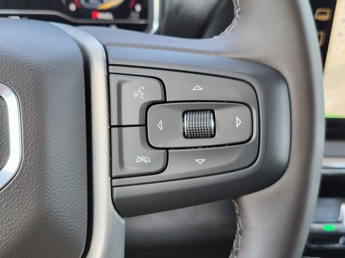 New 2025 GMC Sierra 3500 Denali w/ Denali Reserve Package image 26