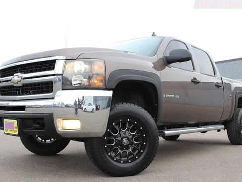 Used 2008 Chevrolet Silverado 2500 LT w/ 2LT Convenience Package image 1