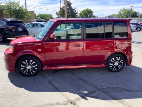 Used 2006 Scion xB FWD image 18