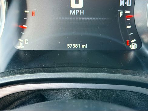 Used 2023 Dodge Challenger SXT RWD image 36
