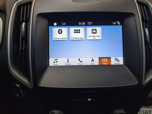 Used 2018 Ford Edge SEL w/ Equipment Group 201A AWD/4WD image 24